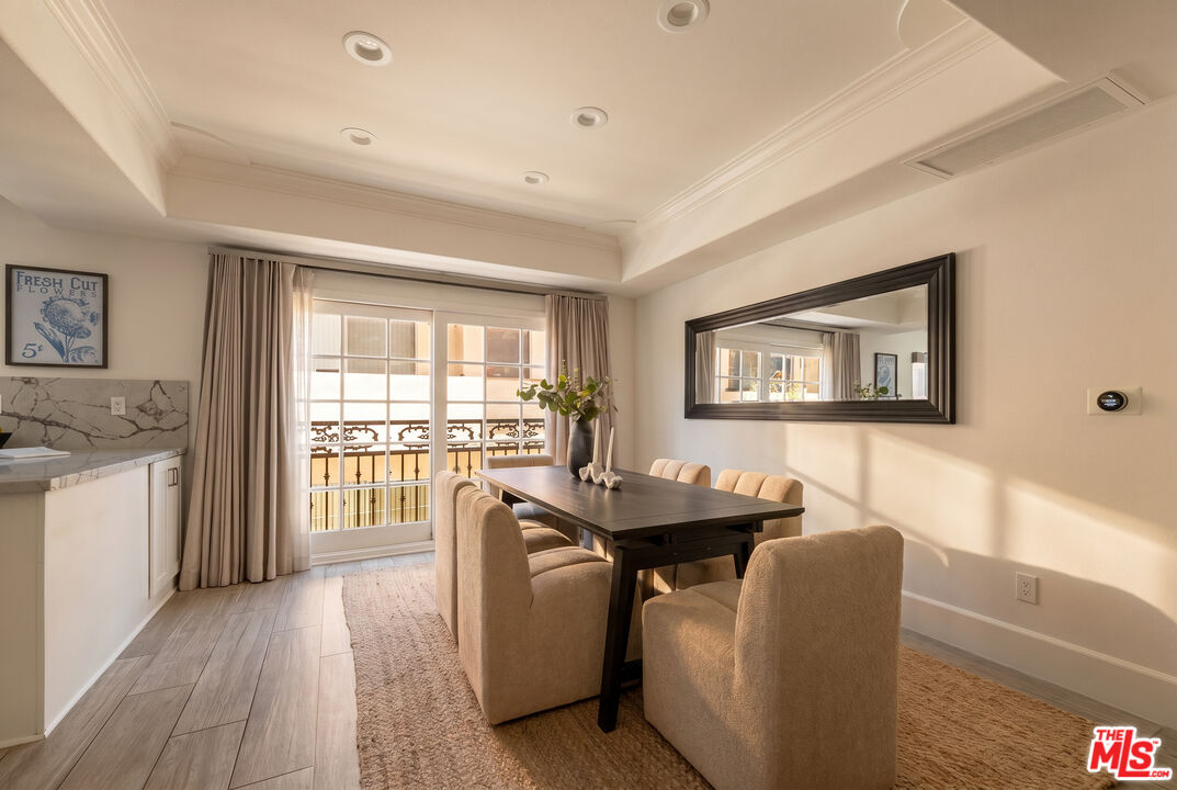 11723 Mayfield Ave Unit: 3