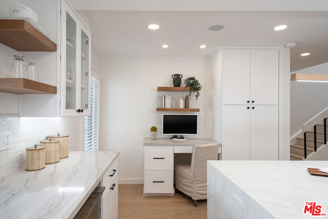 1535 Michael Ln