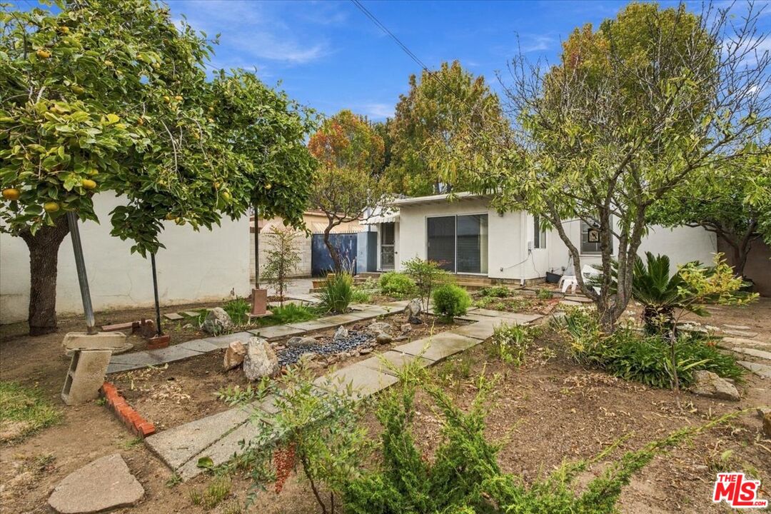 2723 Coolidge Ave