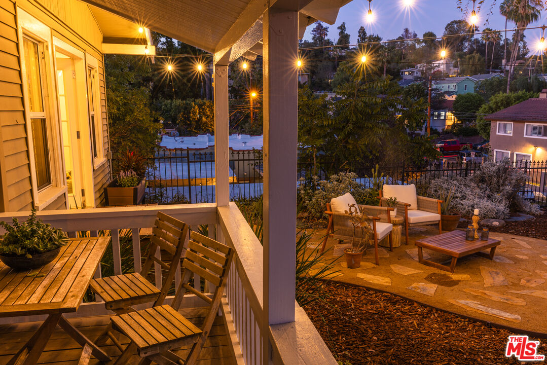 1443 N Avenue 49