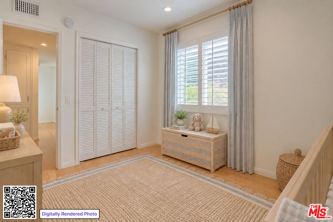 1730 Palisades Dr