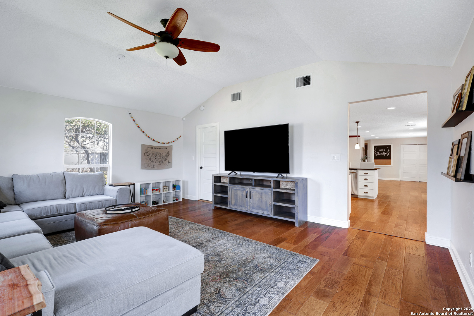 8710 Dietz Elkhorn