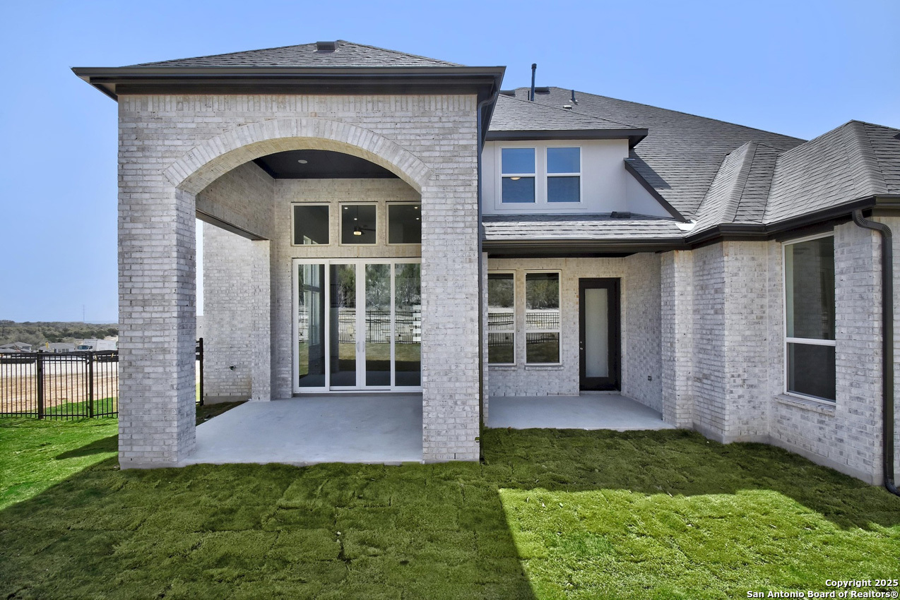 228 Dulce Vista