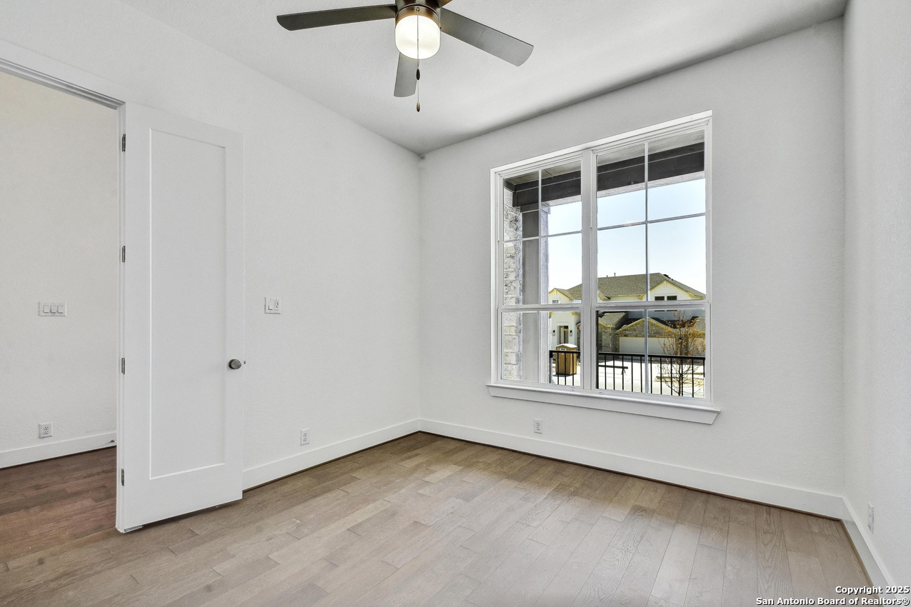 228 Dulce Vista