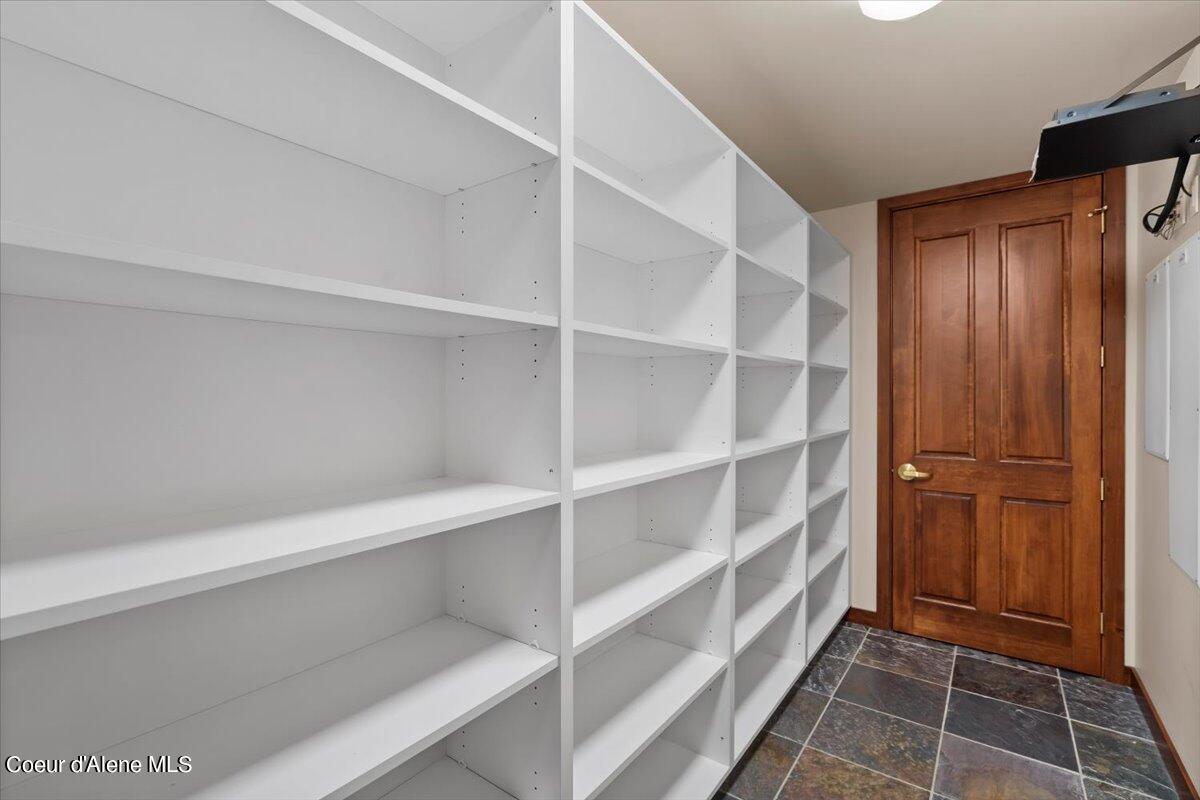 601 E FRONT AVE #1504