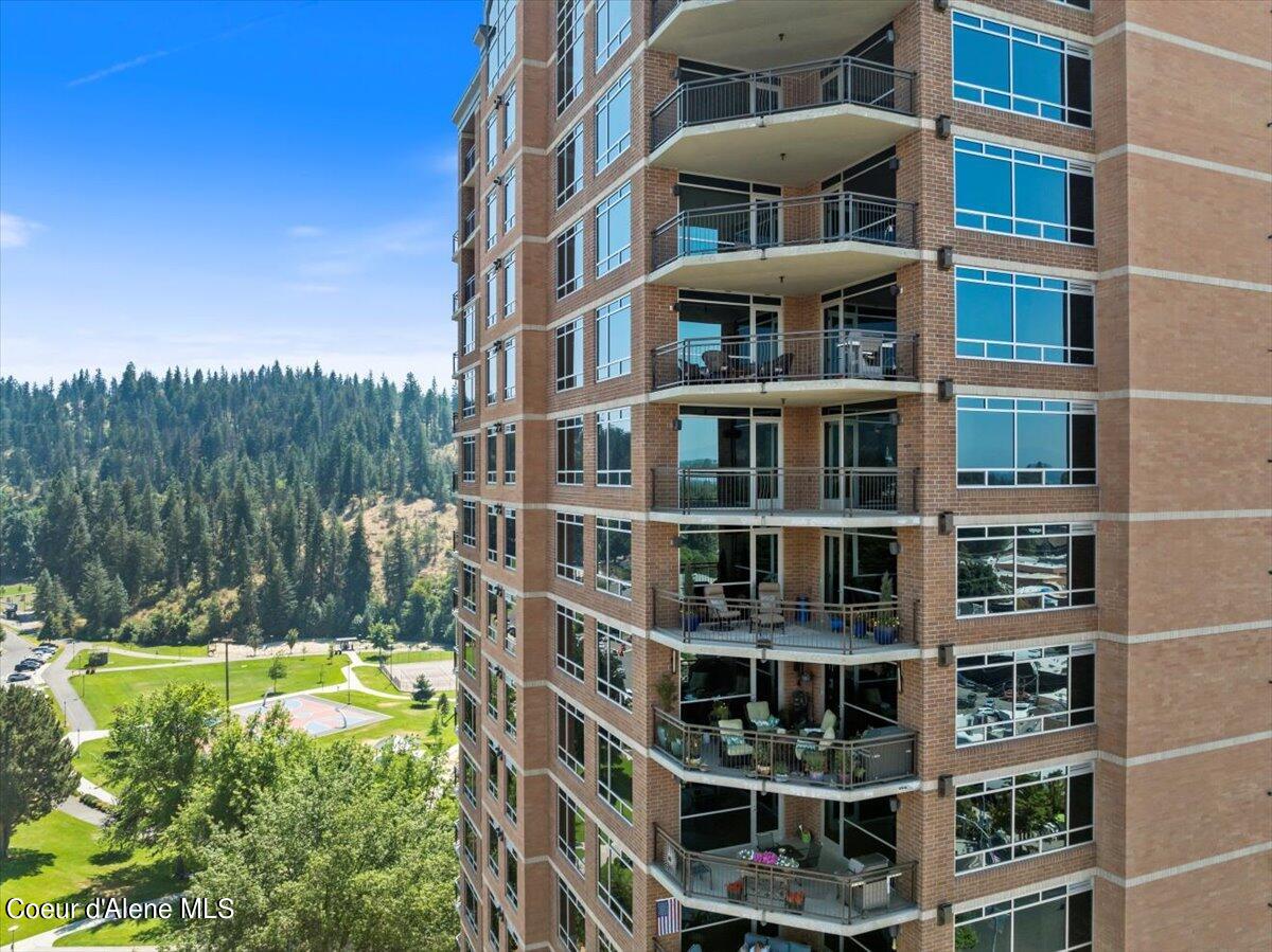 601 E FRONT AVE #1504