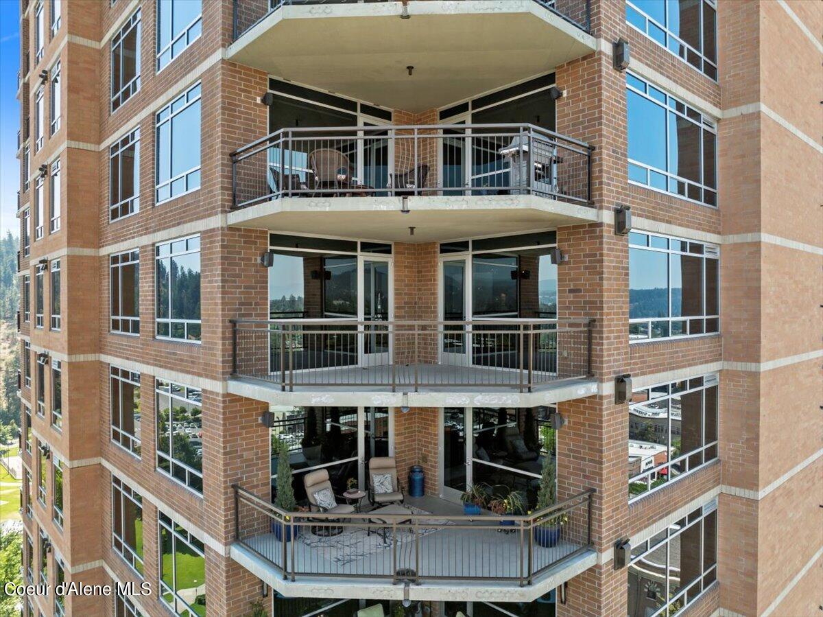 601 E FRONT AVE #1504