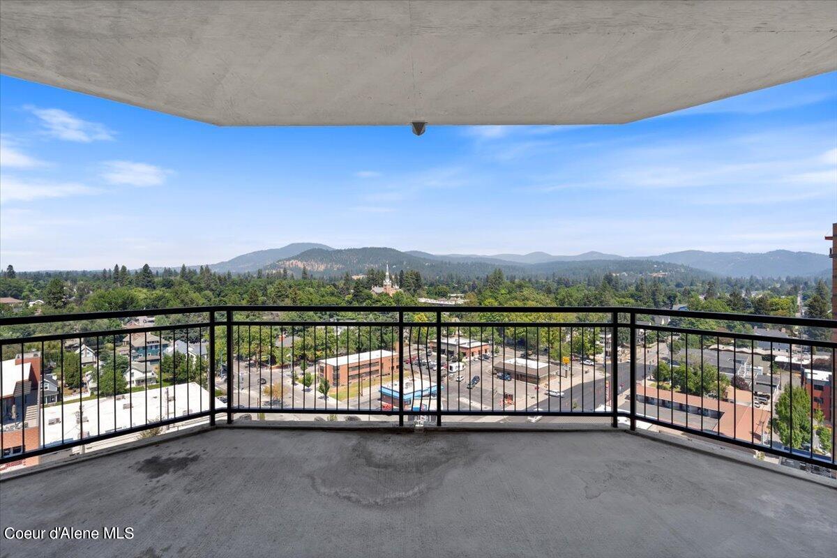 601 E FRONT AVE #1504