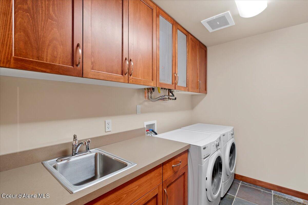 601 E FRONT AVE #1504