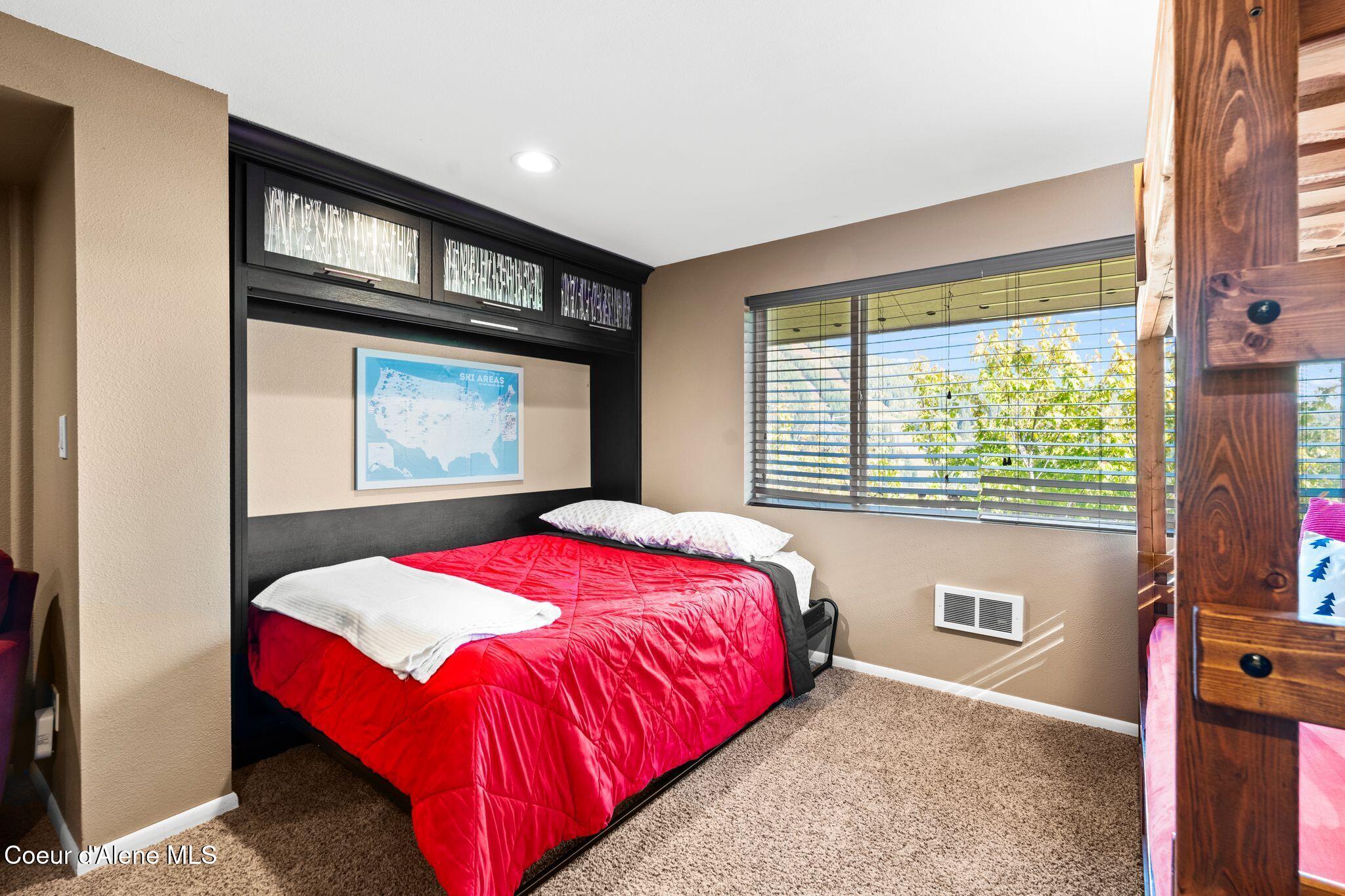 216 Mogul Hill Rd, #8 #8