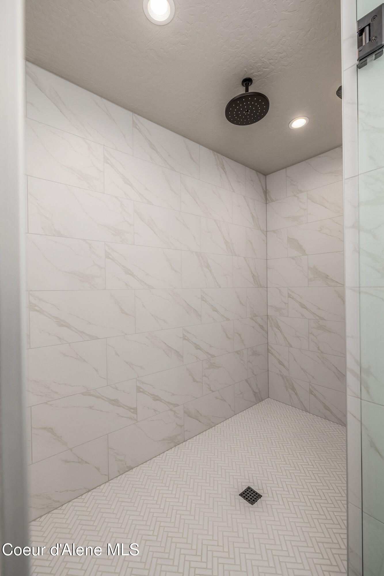 7832 E Autry Ln, Athol