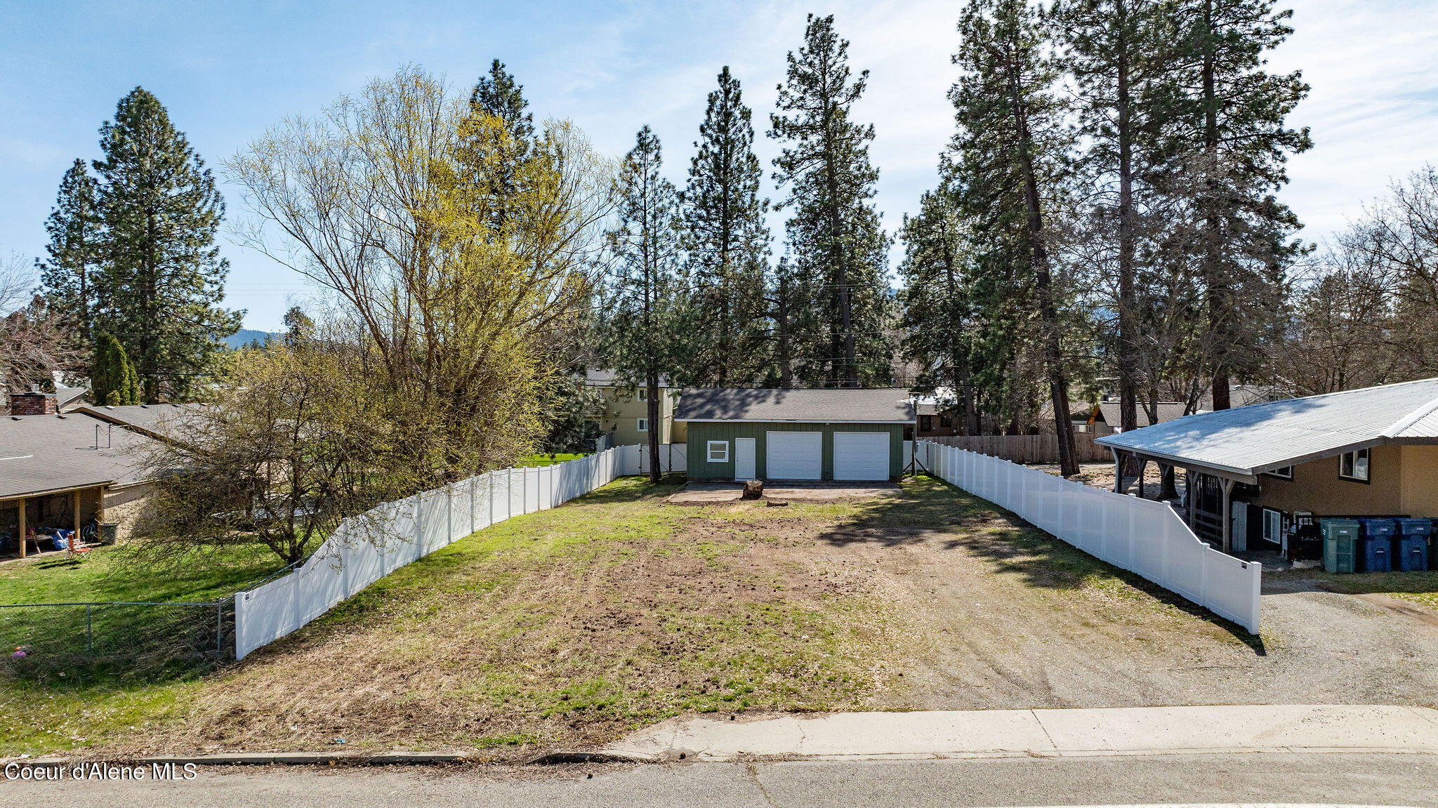 108 E 15TH AVE