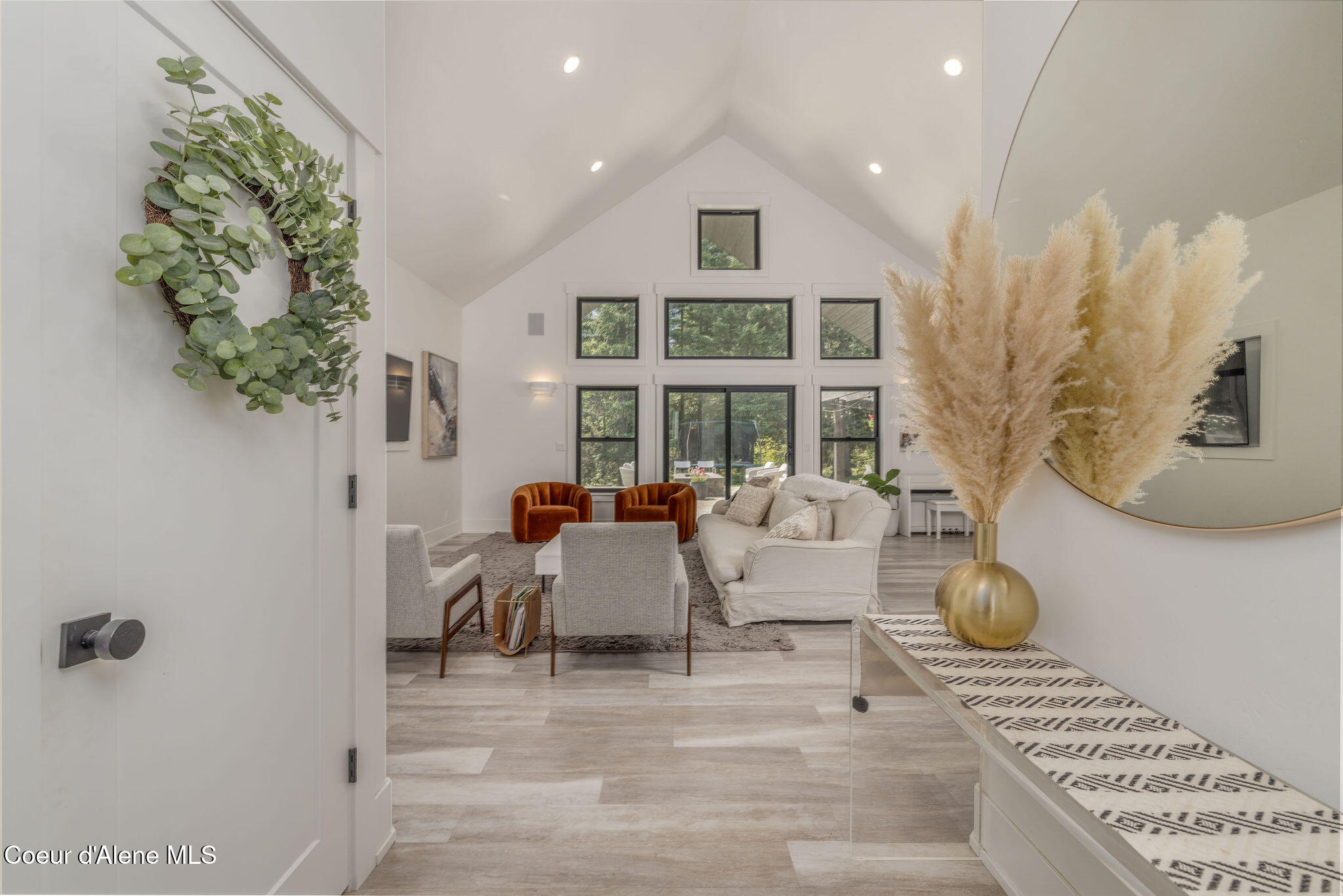 3886 W CIELO VIEW CT