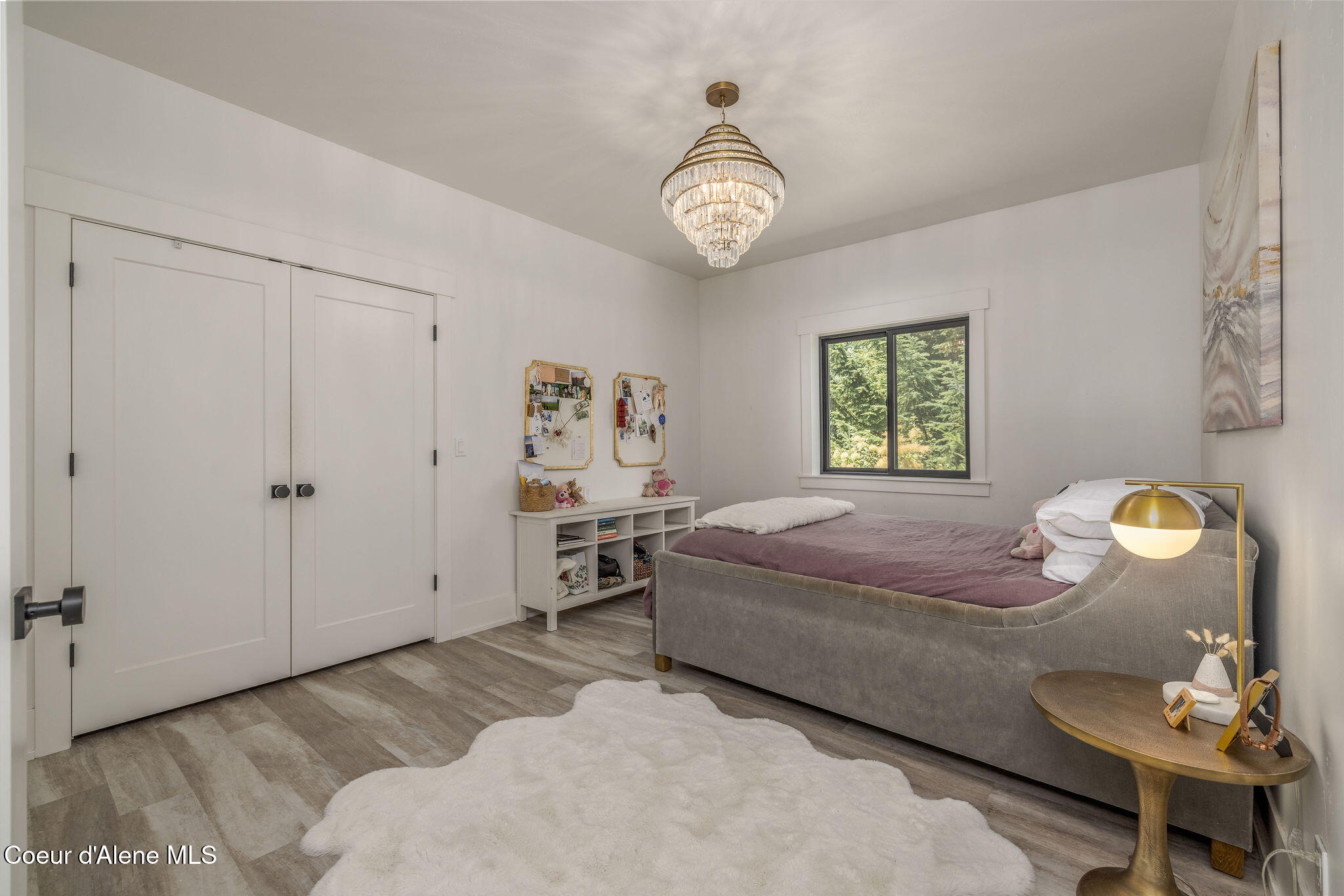 3886 W CIELO VIEW CT