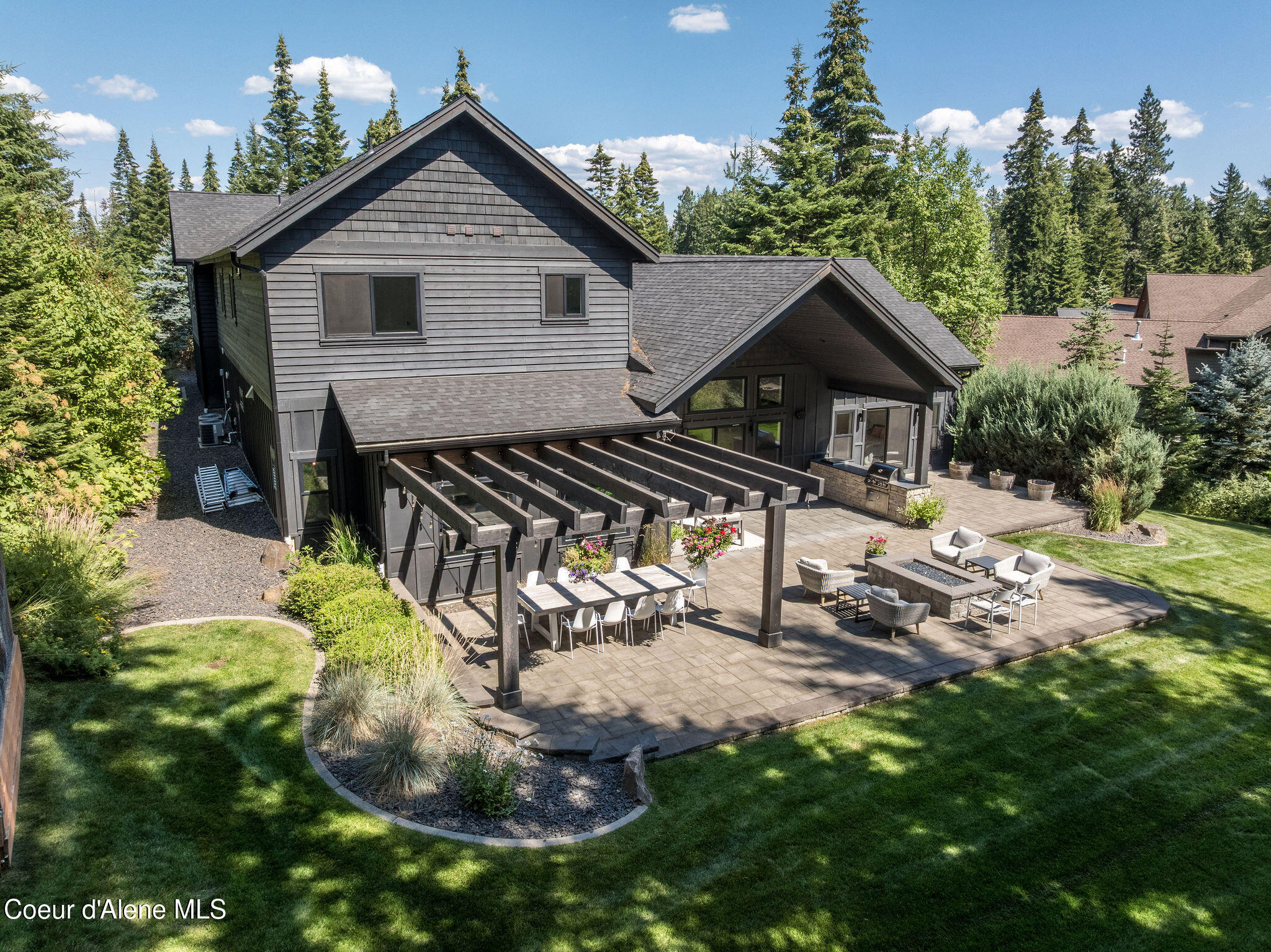 3886 W CIELO VIEW CT