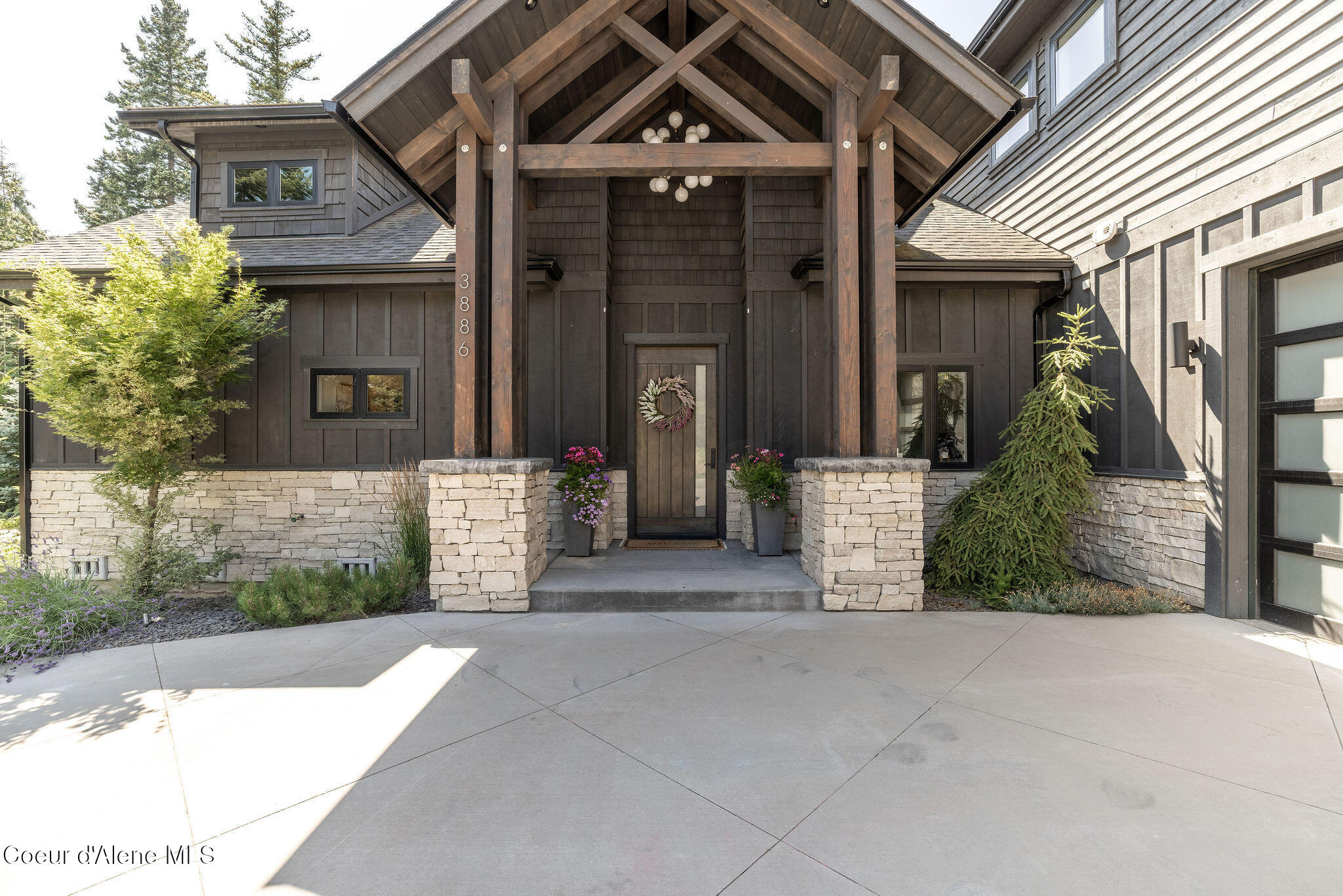 3886 W CIELO VIEW CT