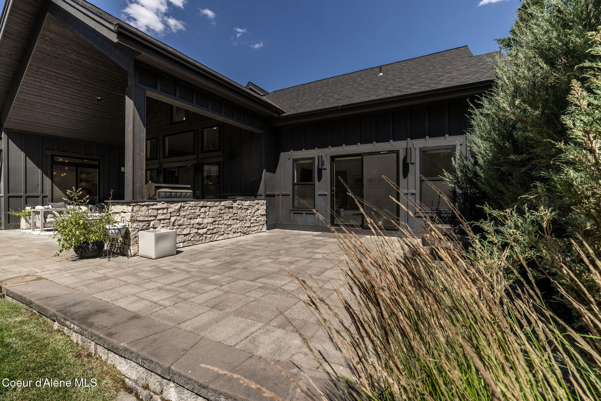 3886 W CIELO VIEW CT