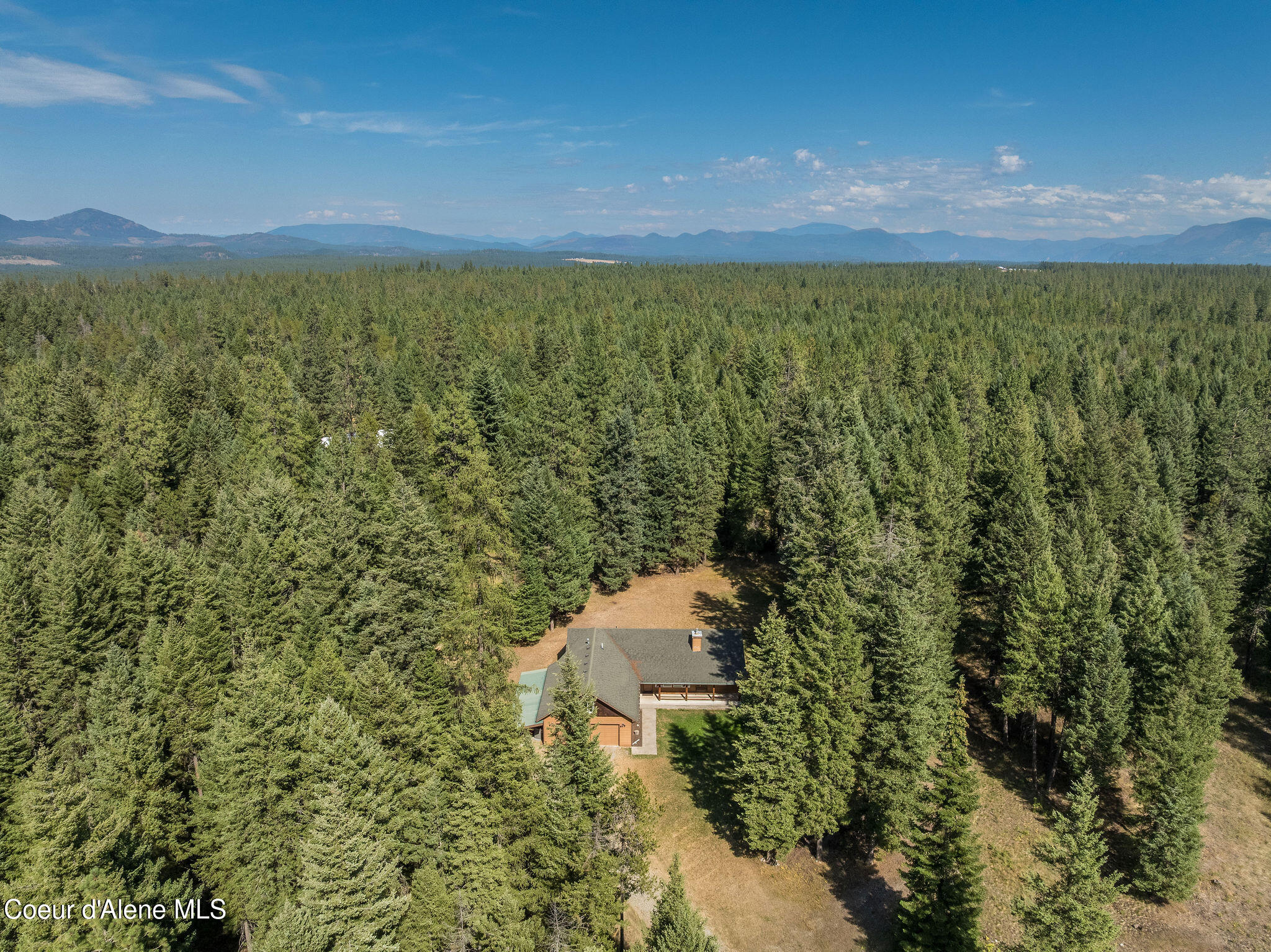 32926 N SAND CREEK DR