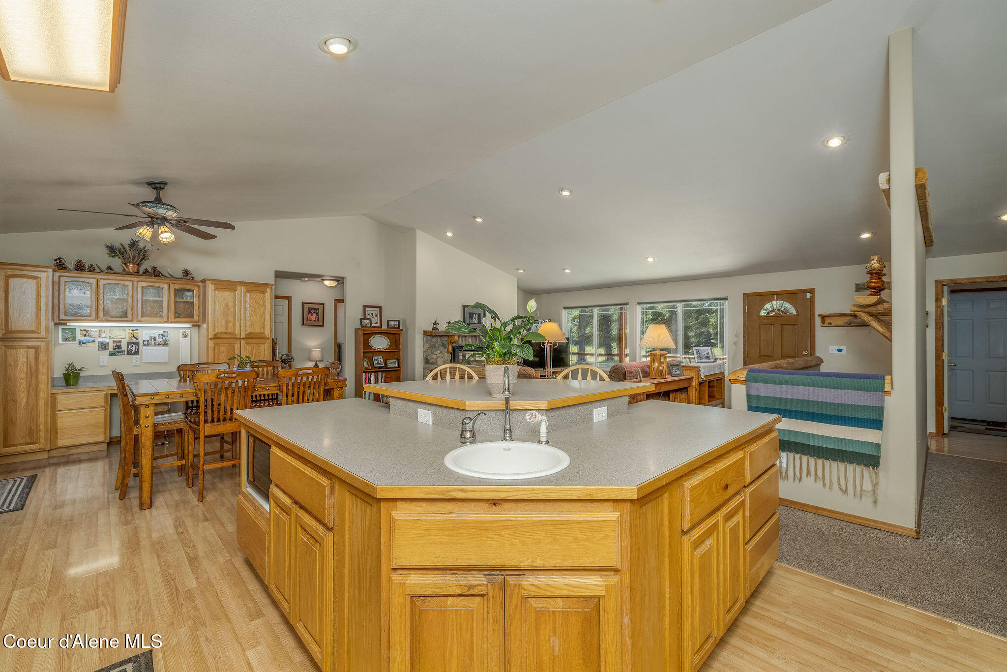 32926 N SAND CREEK DR