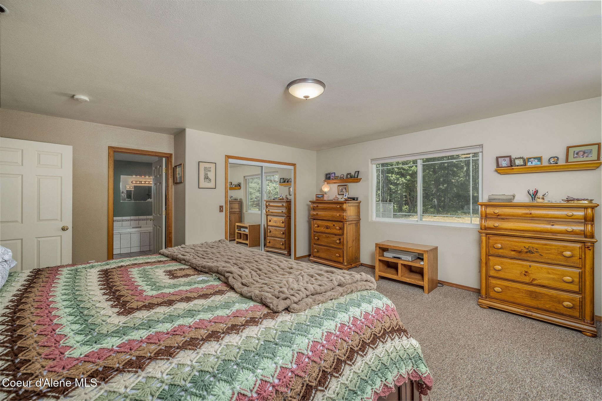 32926 N SAND CREEK DR