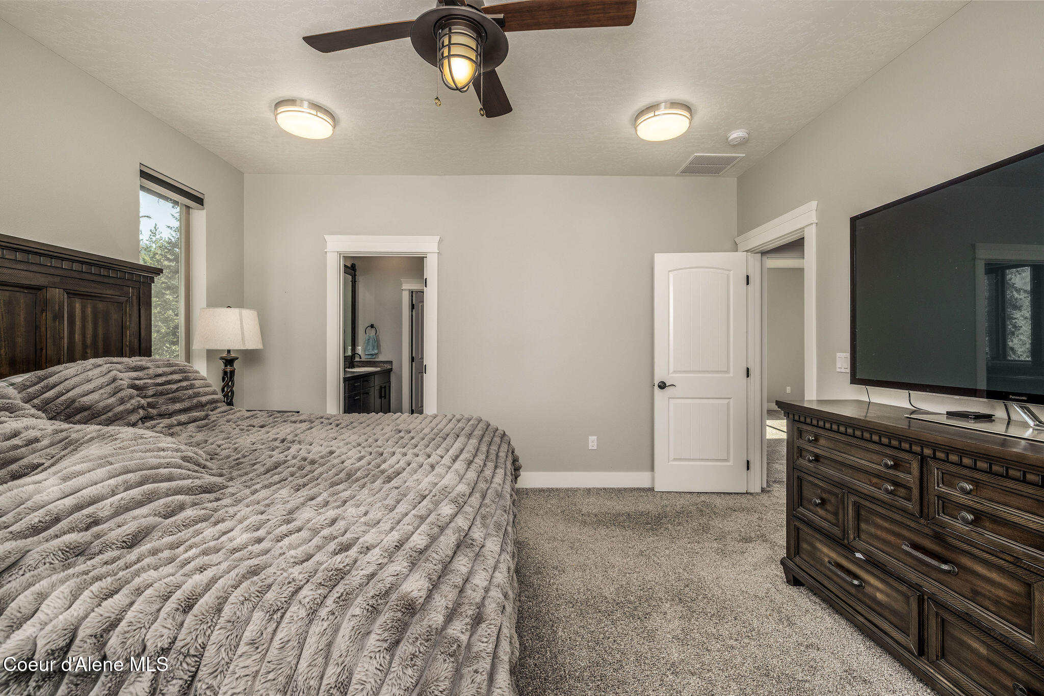 5045 W COUGAR GULCH RD, Coeur d'Alene
