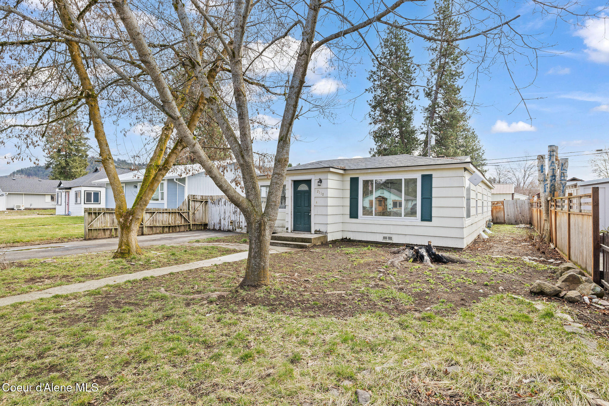 2110 E AVE, Coeur d'Alene