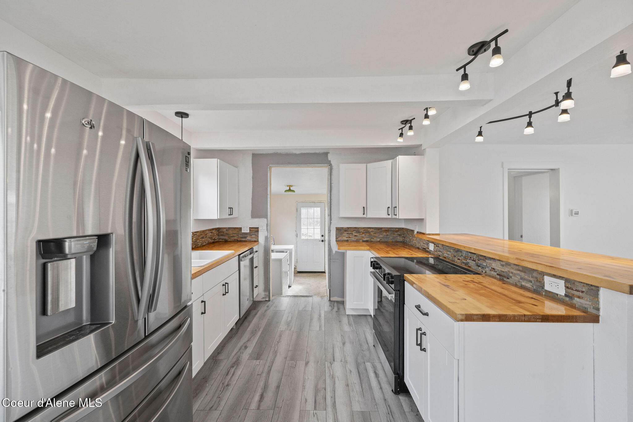 2110 E AVE, Coeur d'Alene