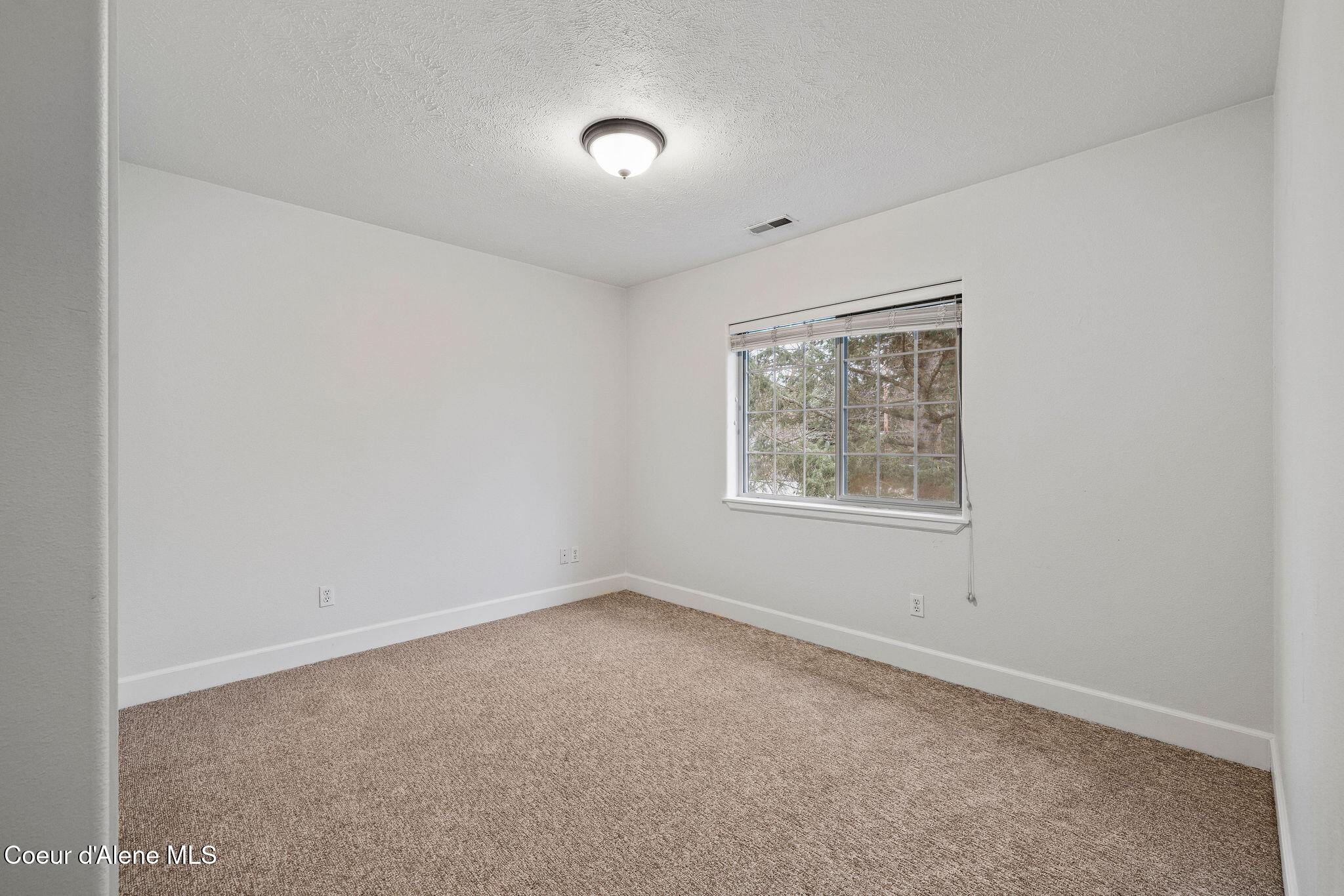 863 W Willow Lake LOOP, Coeur d'Alene