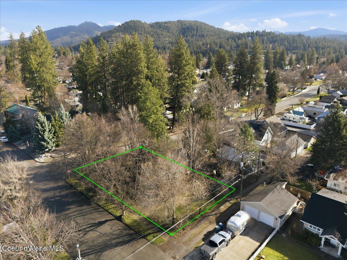 902 E Hastings AVE, Coeur d'Alene