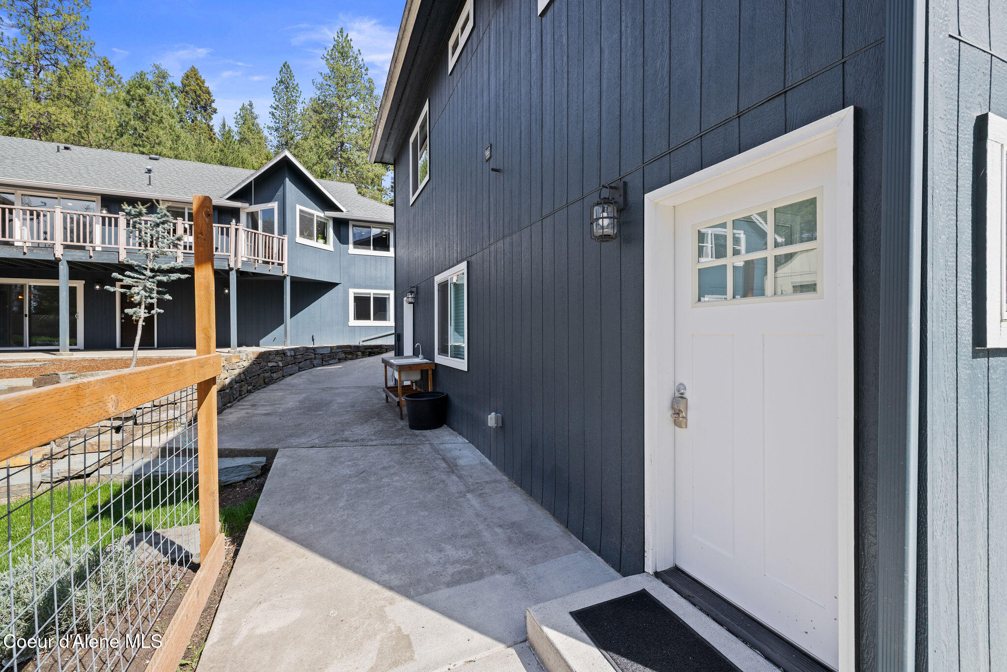 1405 N Cherrywood DR, Coeur d'Alene