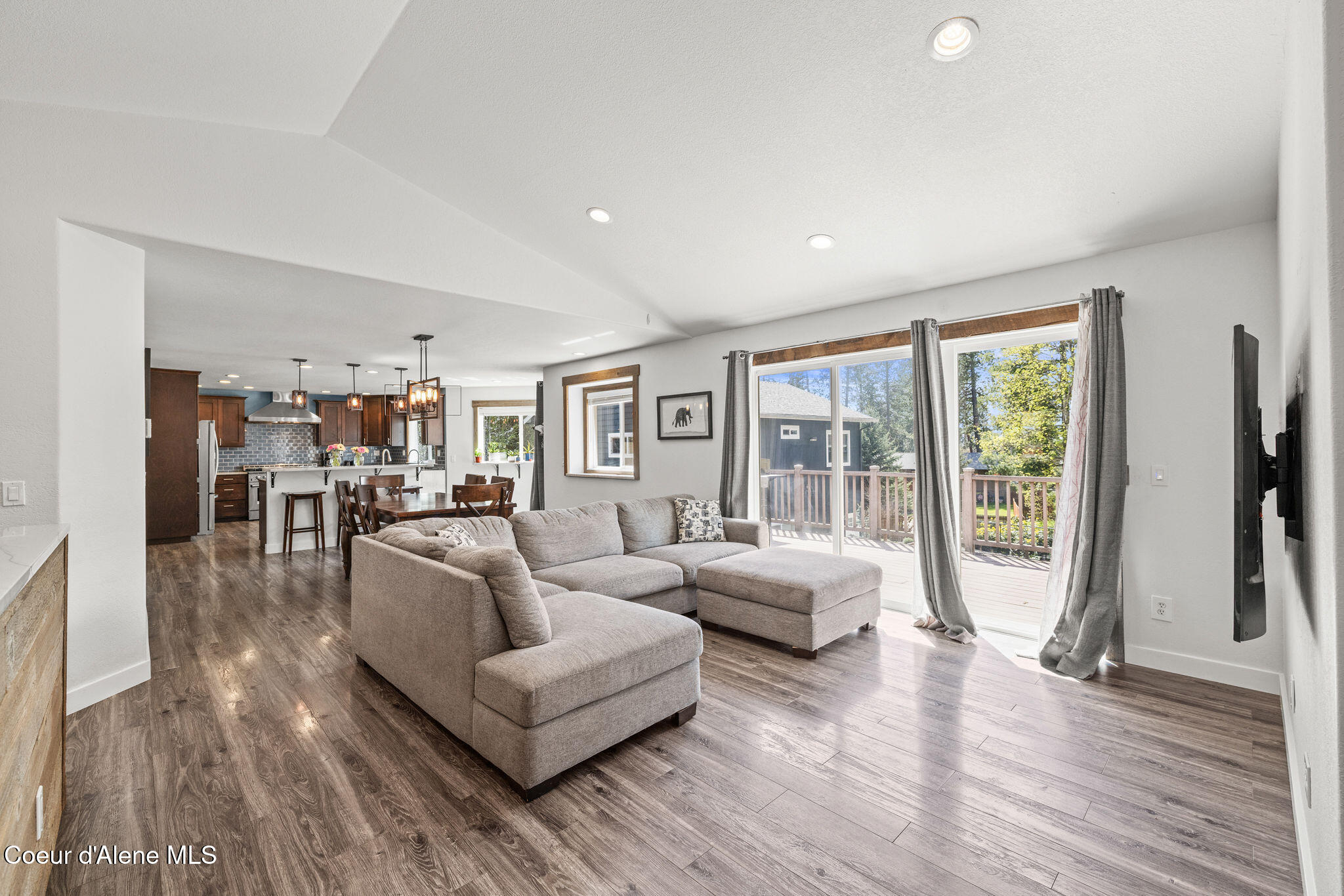 1405 N Cherrywood DR, Coeur d'Alene