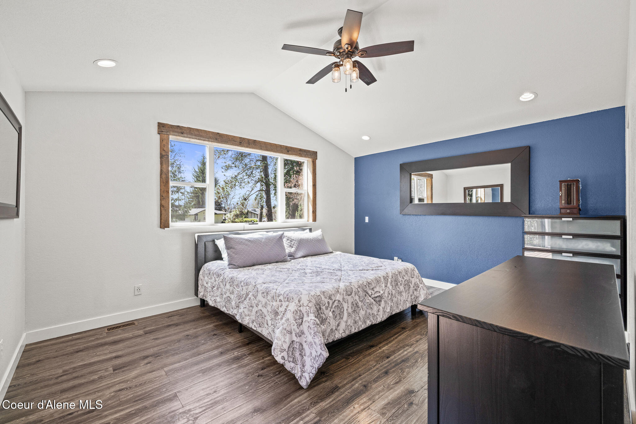 1405 N Cherrywood DR, Coeur d'Alene