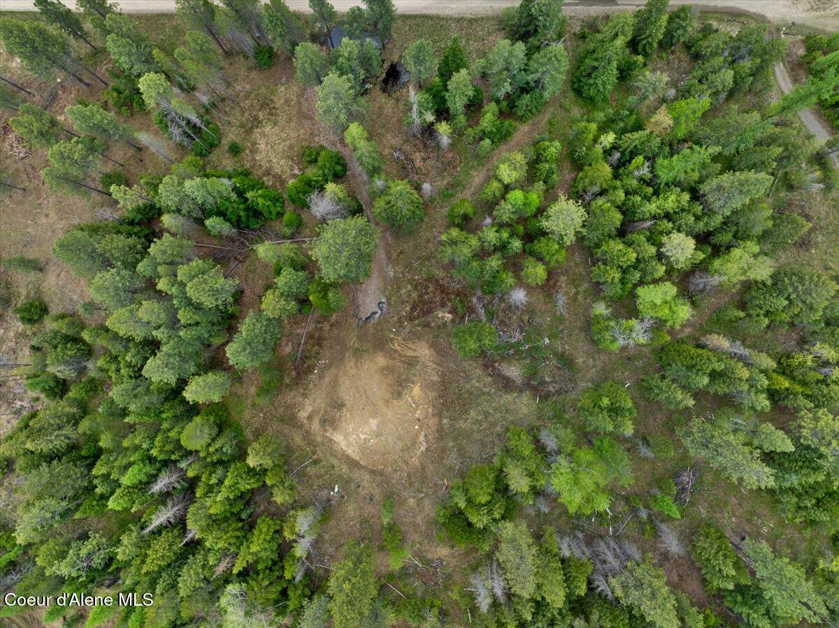 TWO 5 ACRE LOTS ON AMETHYST