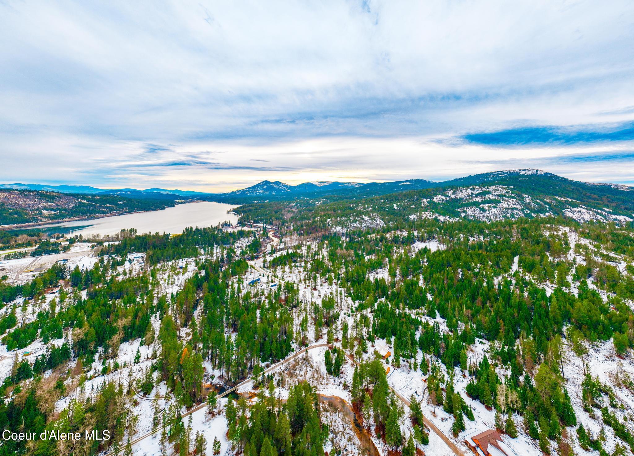 TWO 5 ACRE LOTS ON AMETHYST