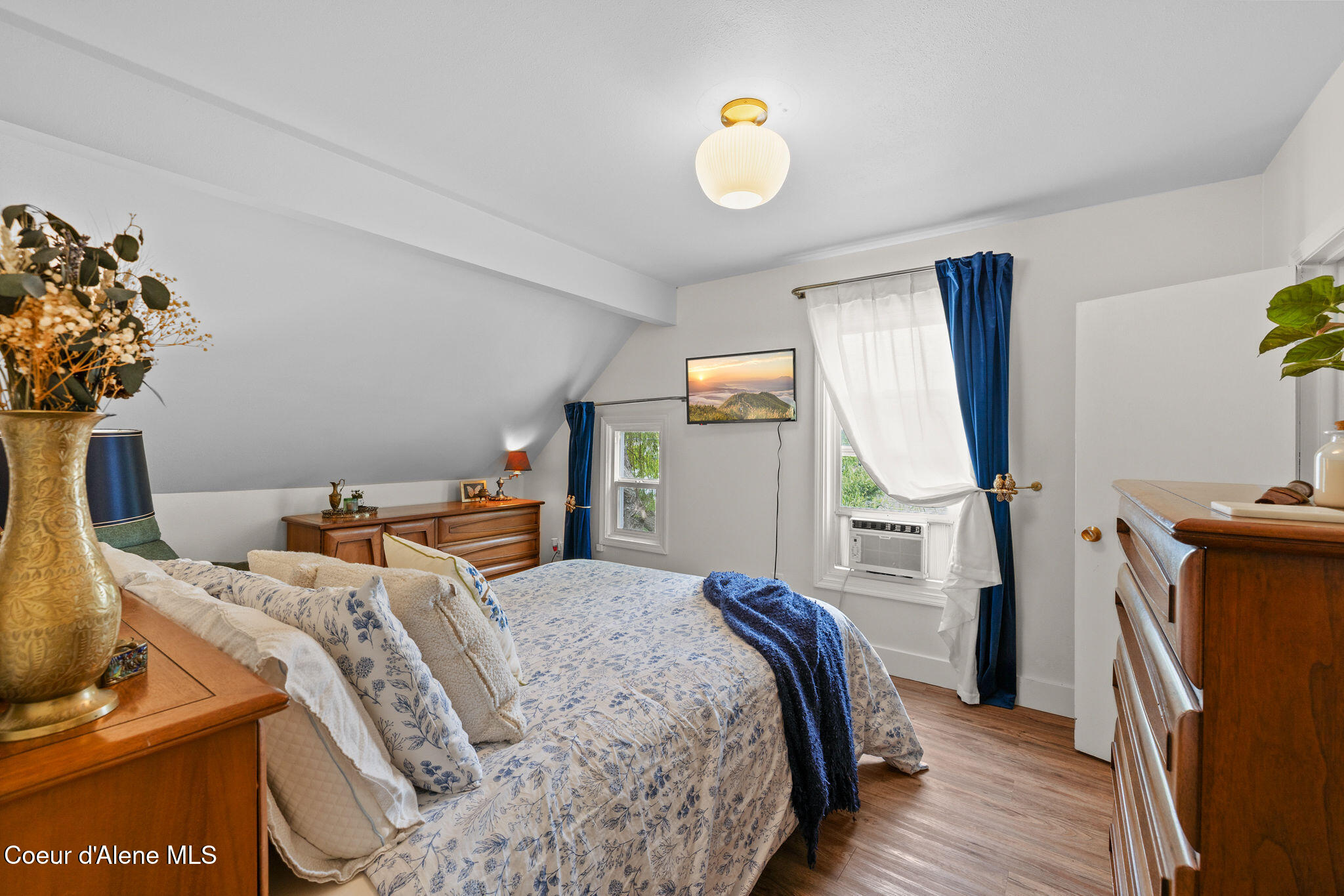 802 N 11th ST, Coeur d'Alene