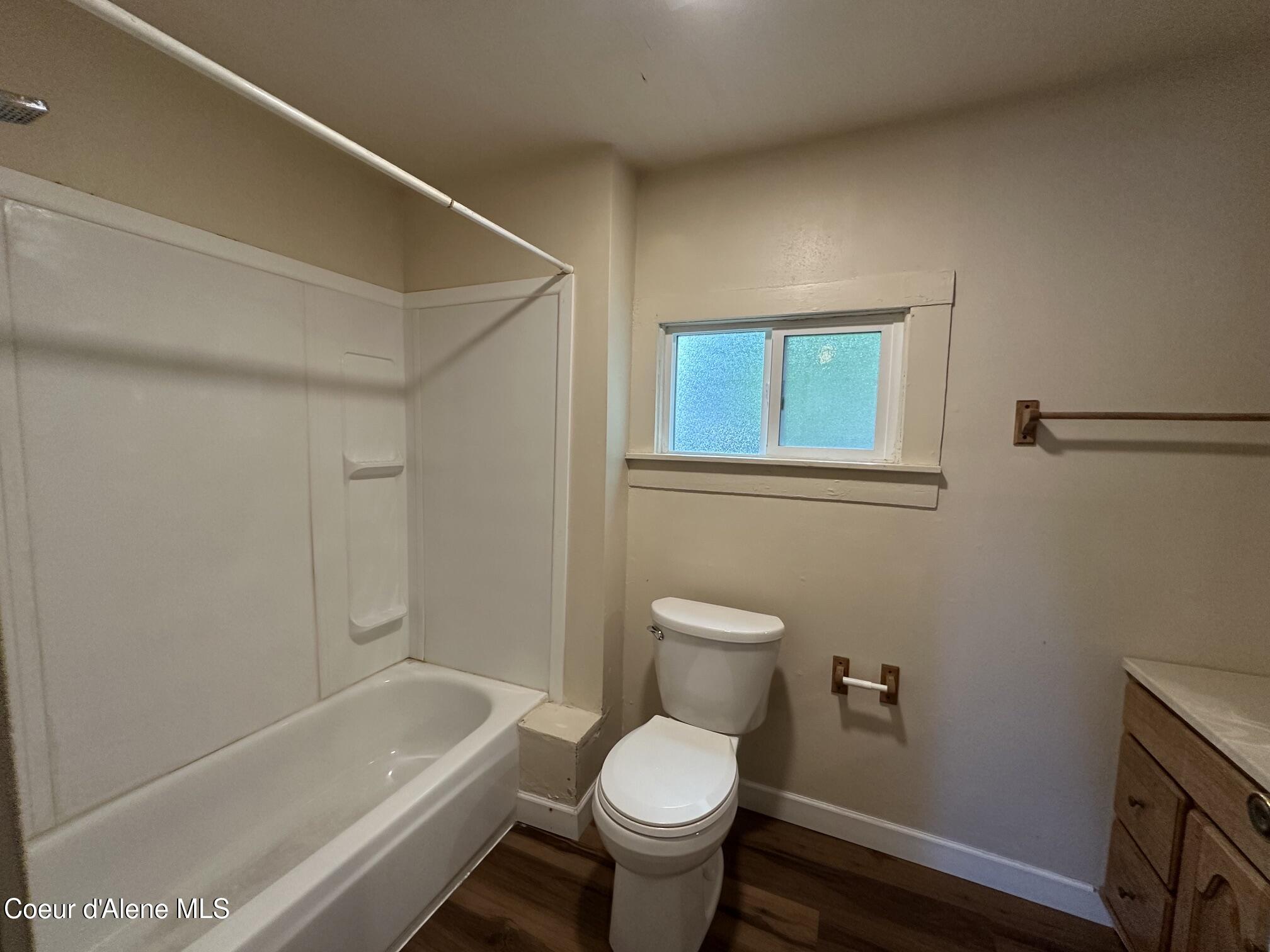 1104 E Lakeside AVE, Coeur d'Alene