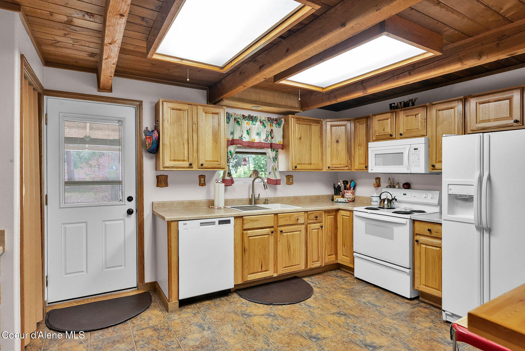 24805 N Cedar Mountain RD