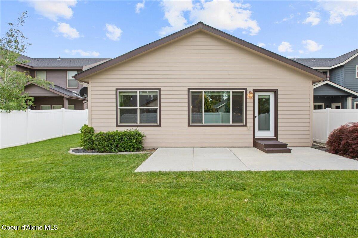 6676 N Idlewood DR, Coeur d'Alene