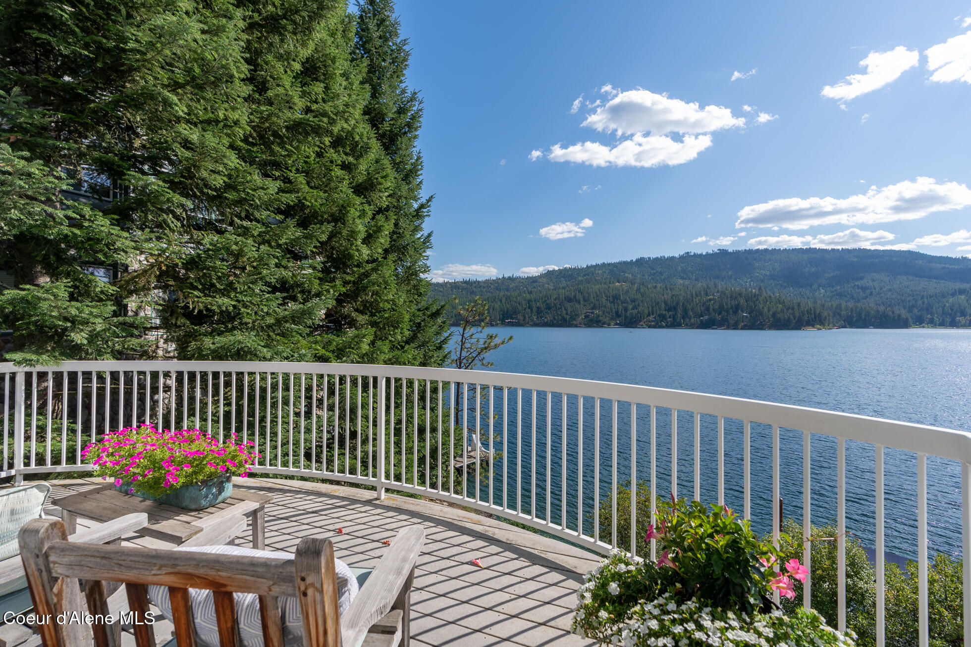 4557 W Mica Shore RD, Coeur d'Alene