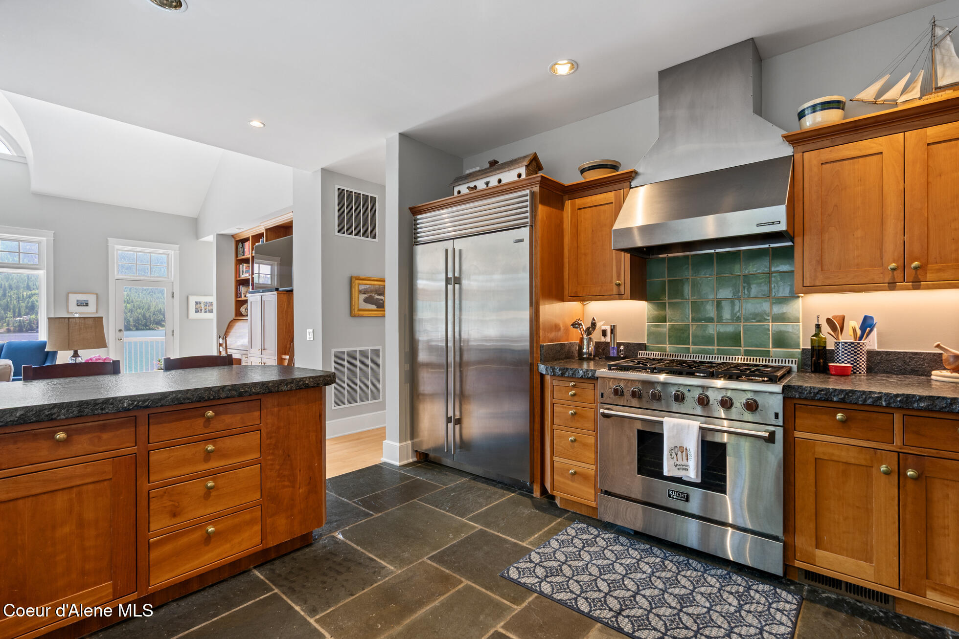 4557 W Mica Shore RD, Coeur d'Alene