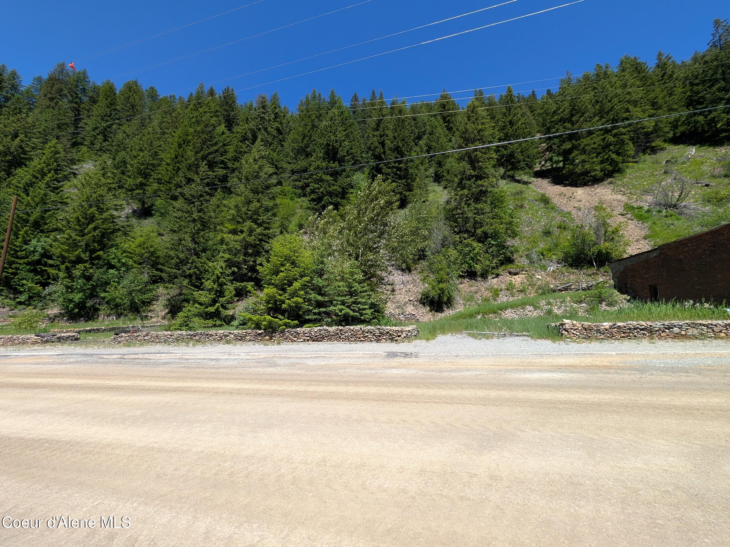 6515 Burke RD