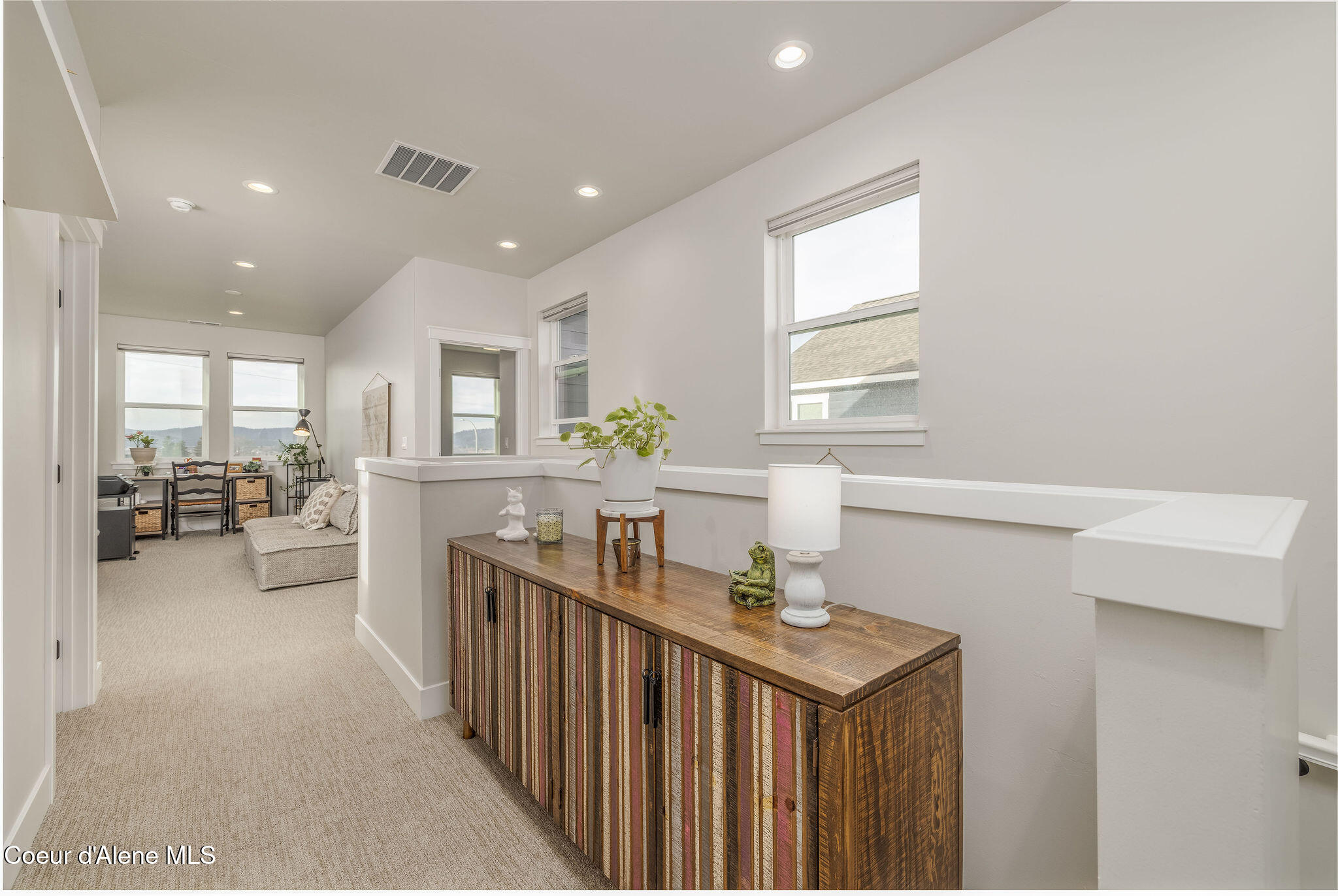 3351 N Blaze LOOP