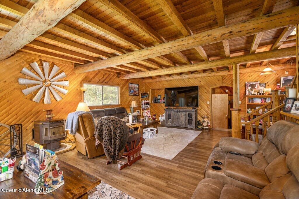 457 Lodgepole Rd