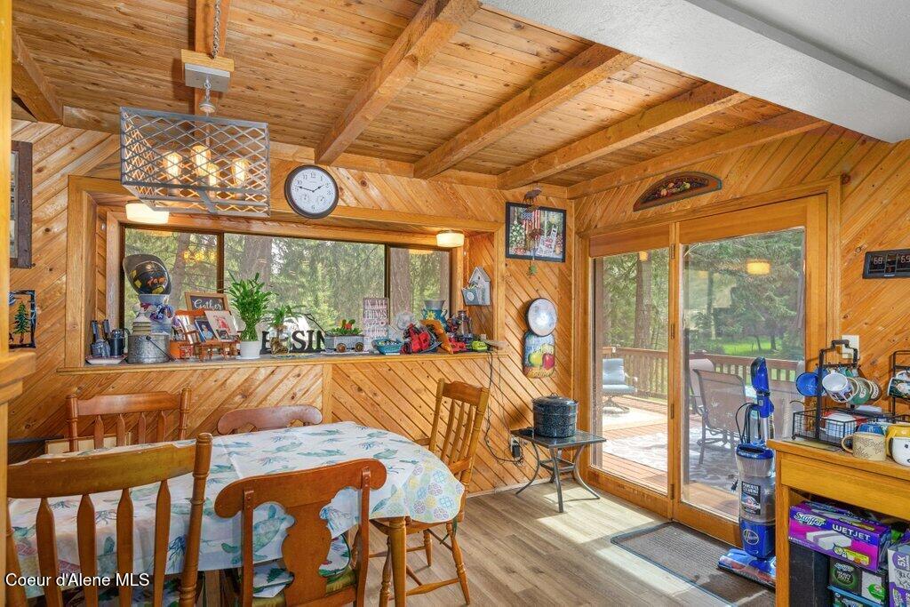 457 Lodgepole Rd
