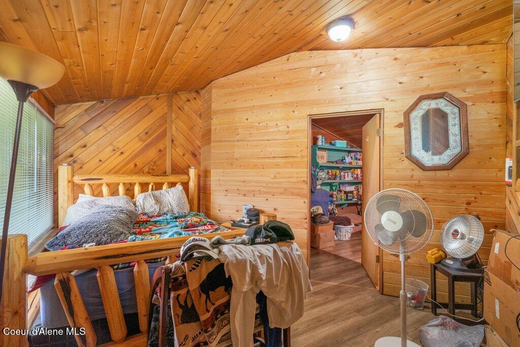 457 Lodgepole Rd