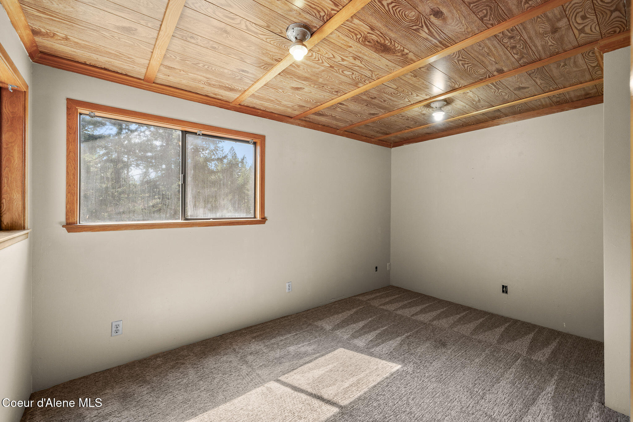 457 Lodgepole Rd