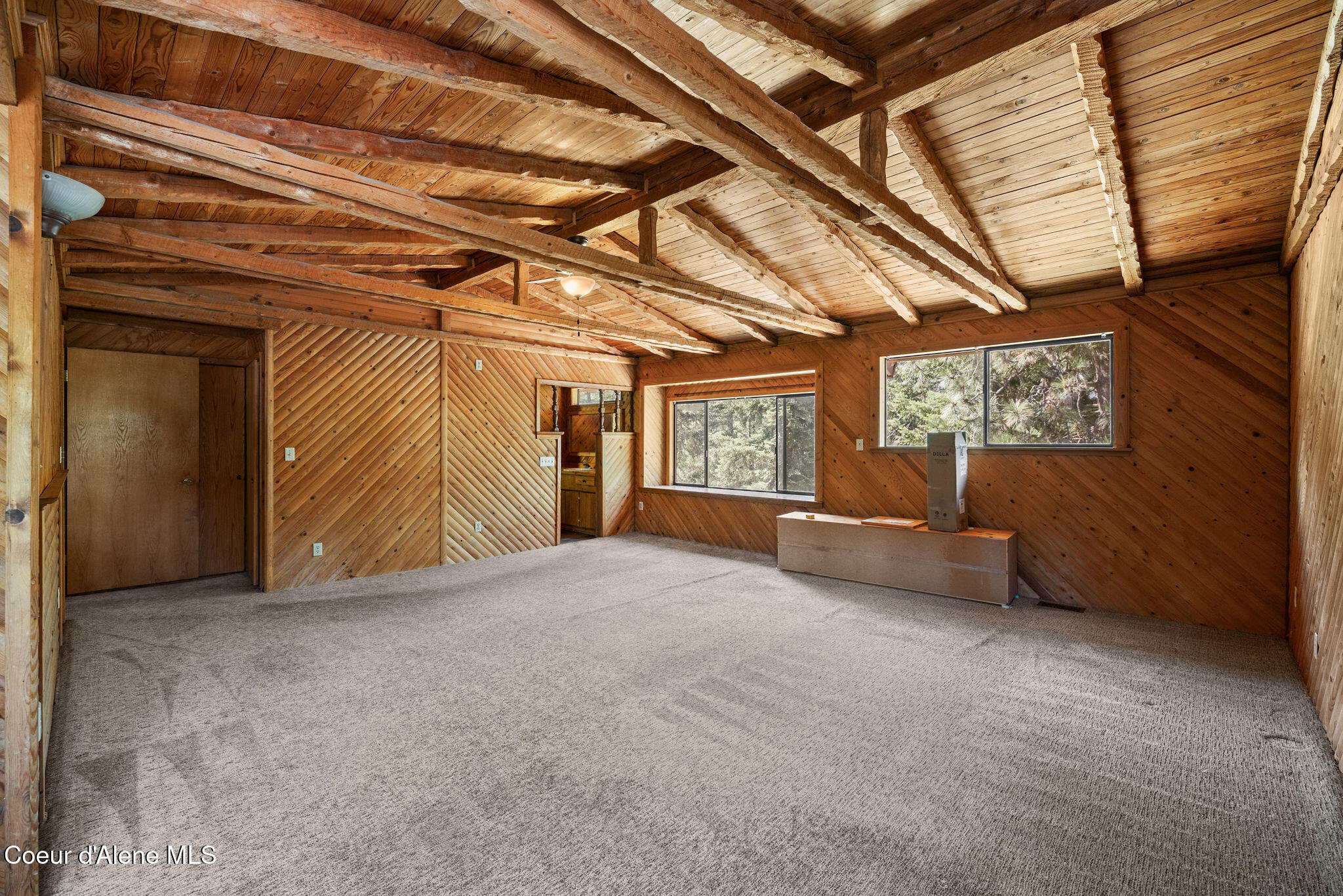 457 Lodgepole Rd