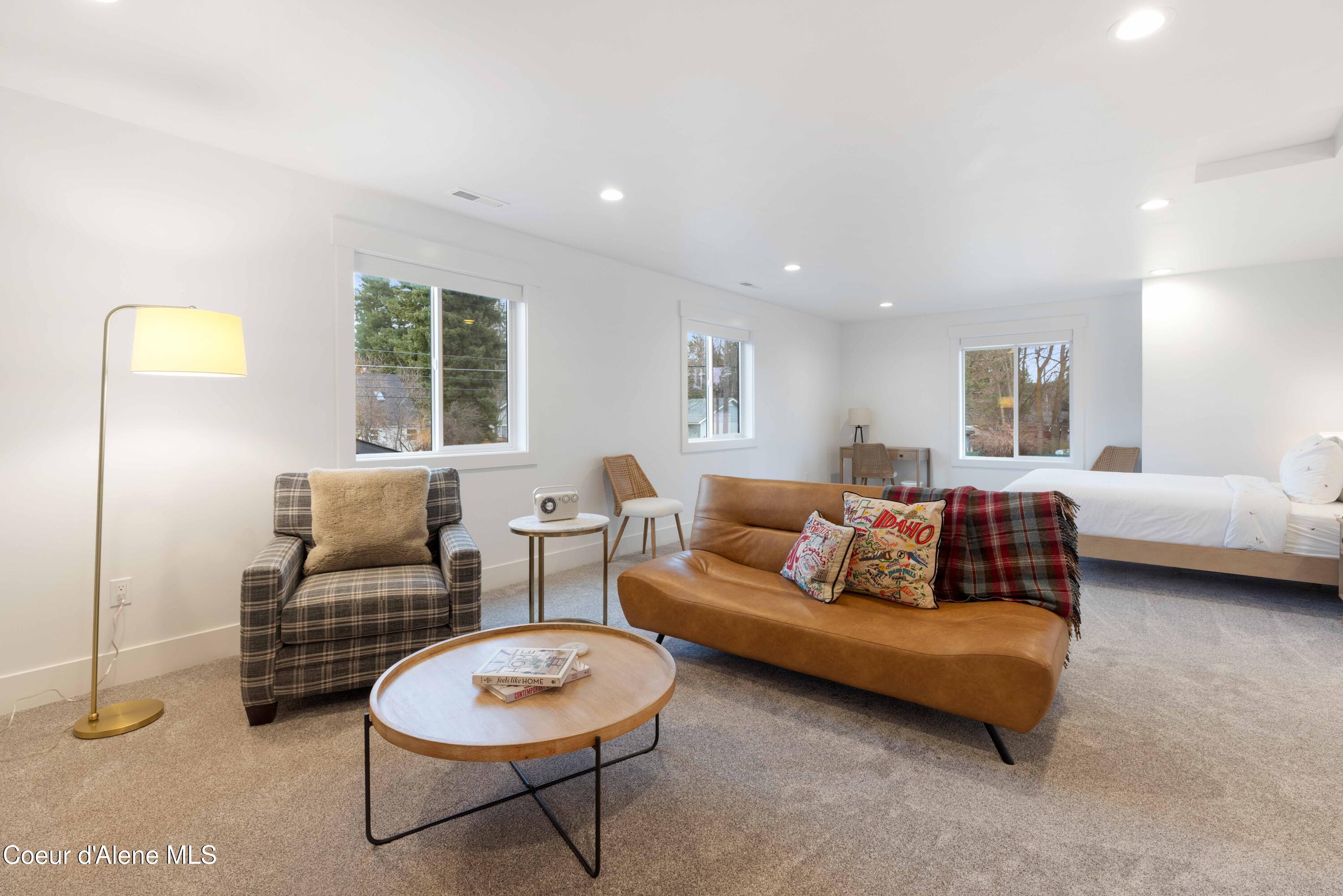 1107 E St Maries AVE, Coeur d'Alene