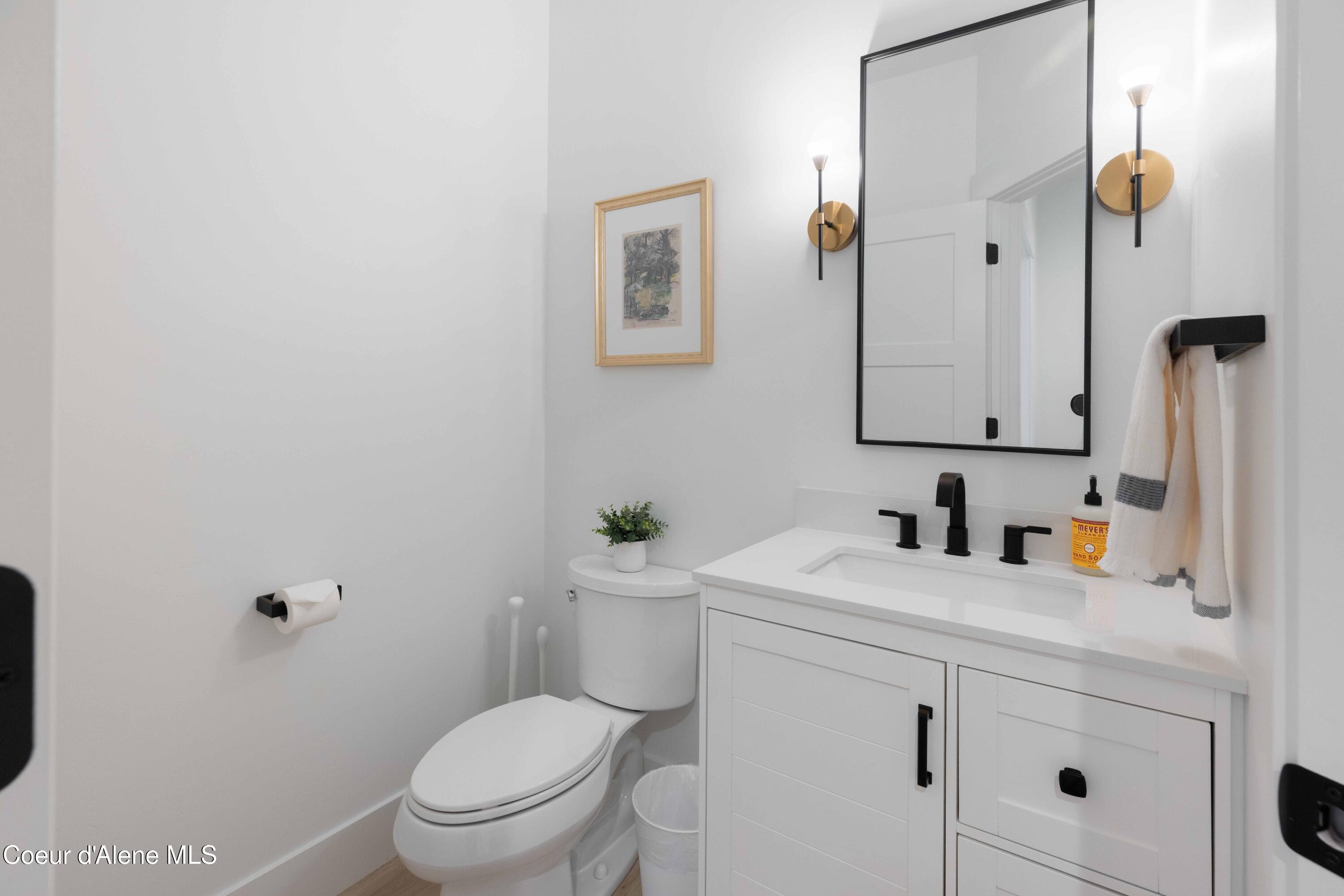 1107 E St Maries AVE, Coeur d'Alene