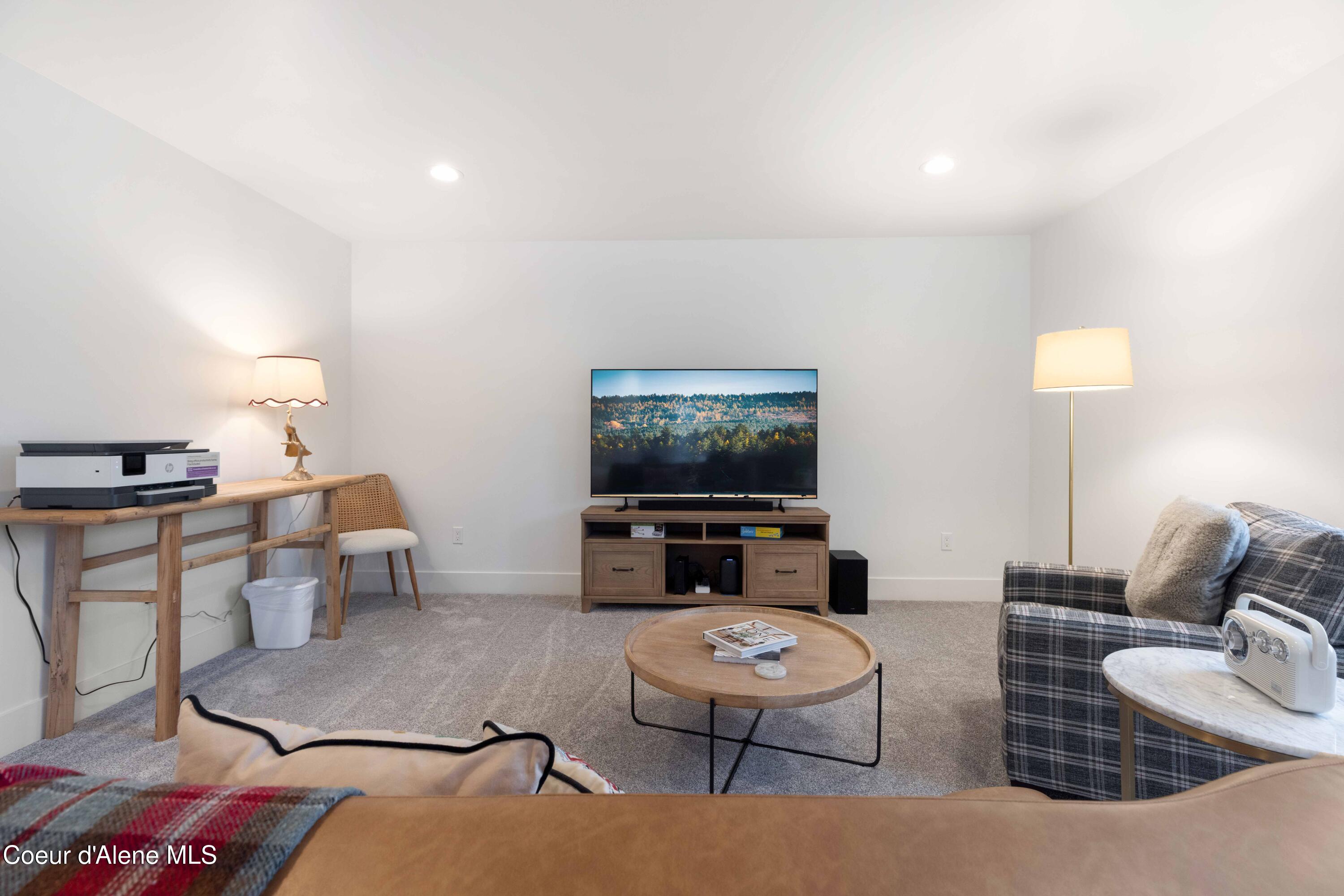 1107 E St Maries AVE, Coeur d'Alene